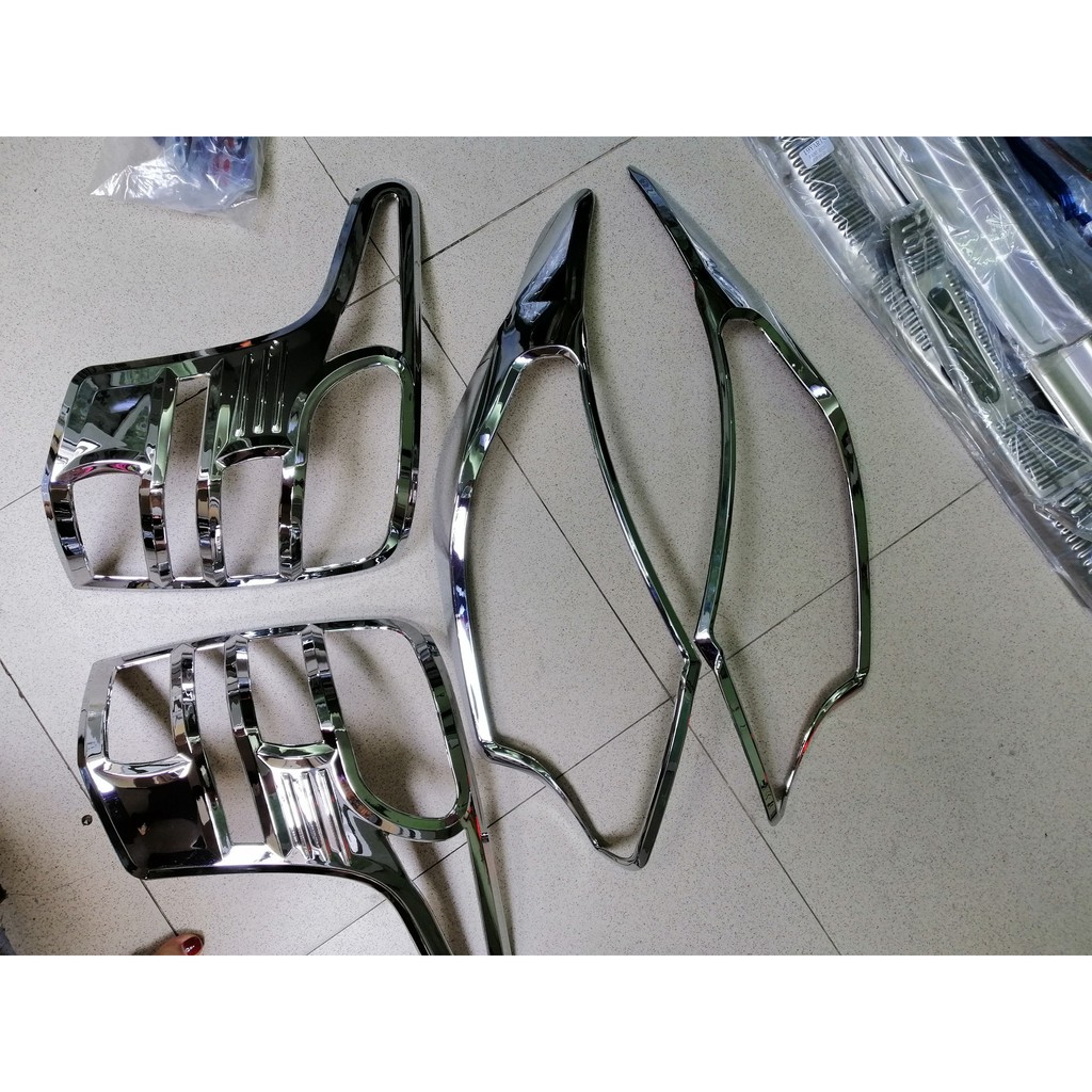 Ốp viền đèn pha hậu xe Mitsubishi Triton mạ