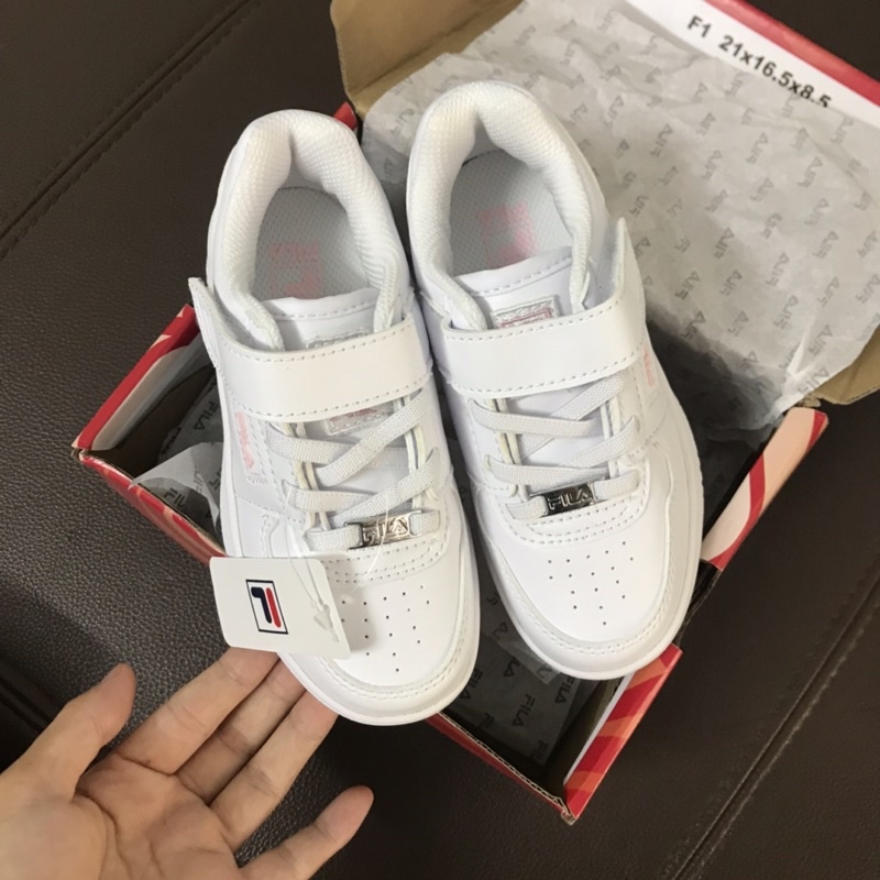 Giày sneakers Fila cho bé gái Auth 💯% Chính Hãng