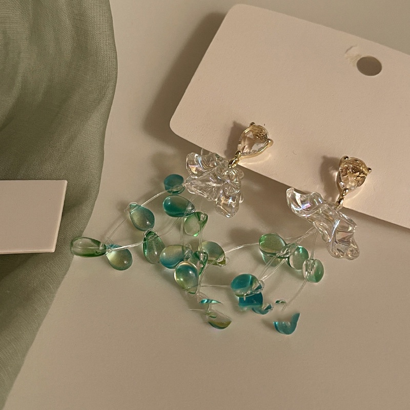 Đôi Bông Tai Hoa Tua Rua Đính Đá Thời Trang