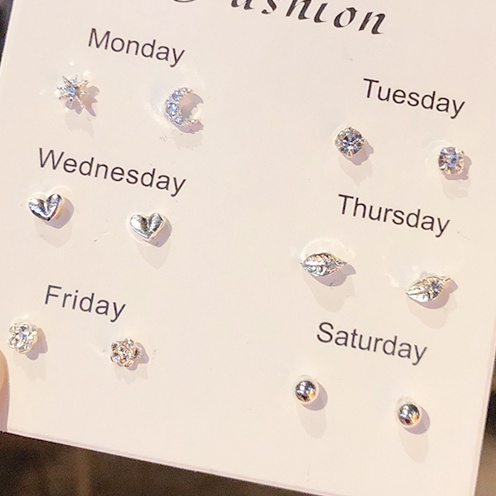 Hoa tai dáng nhỏ và thiết kế đơn giản xinh xắn cho nữ