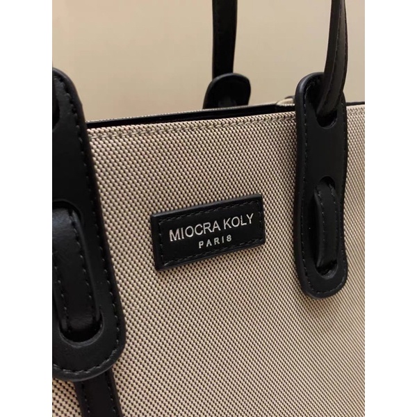 Túi Miocra koly dây to thêu tên hãng