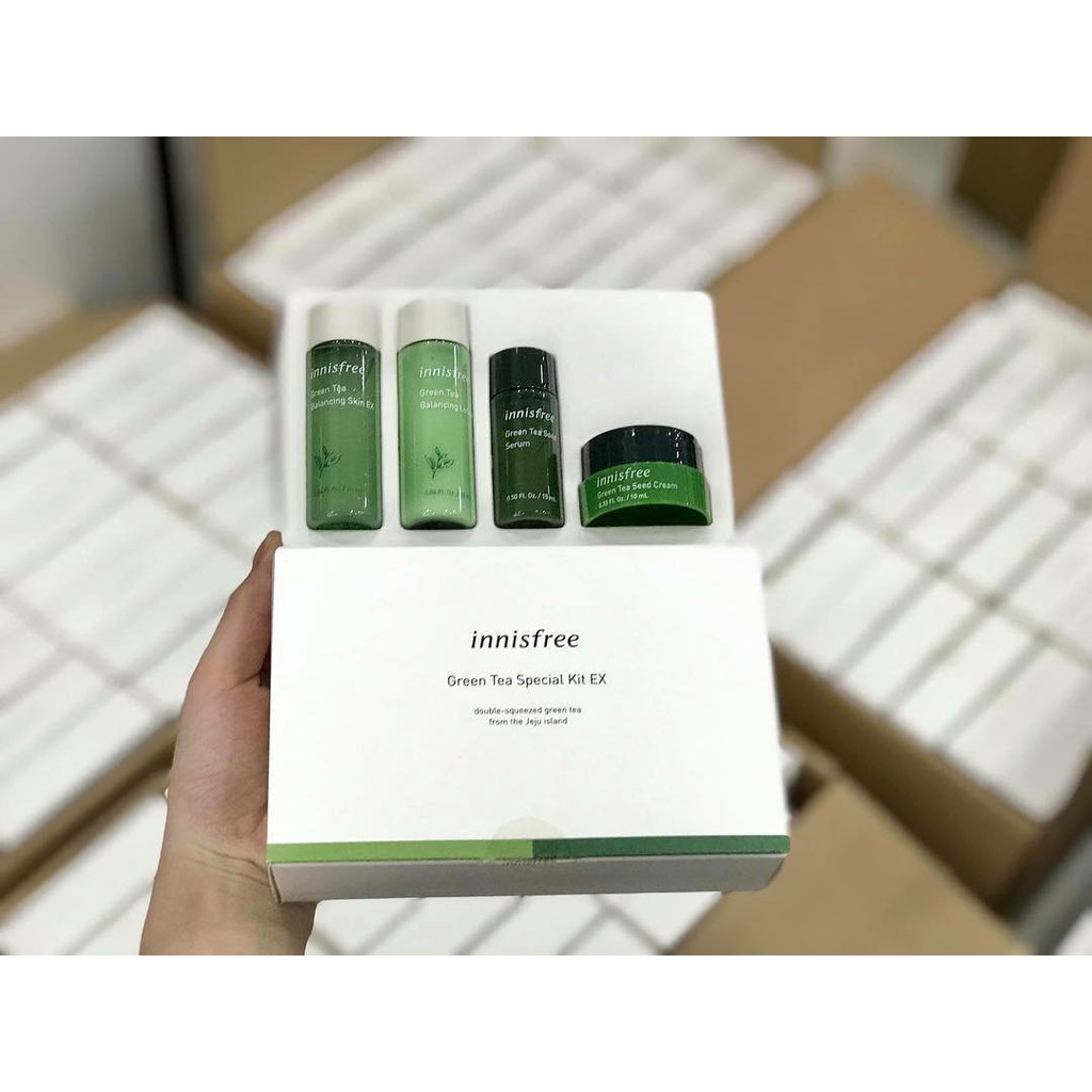 BỘ DƯỠNG TRÀ XANH 4 MÓN INNISFREE GREEN TEA SPECIAL KIT