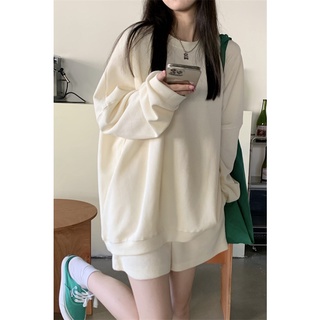 Bộ Sweater và quần ngắn Ulzzang có sắn - Bộ quần áo thu đông phong cách Hàn Quốc thời trang nữ tính dễ phối dáng
