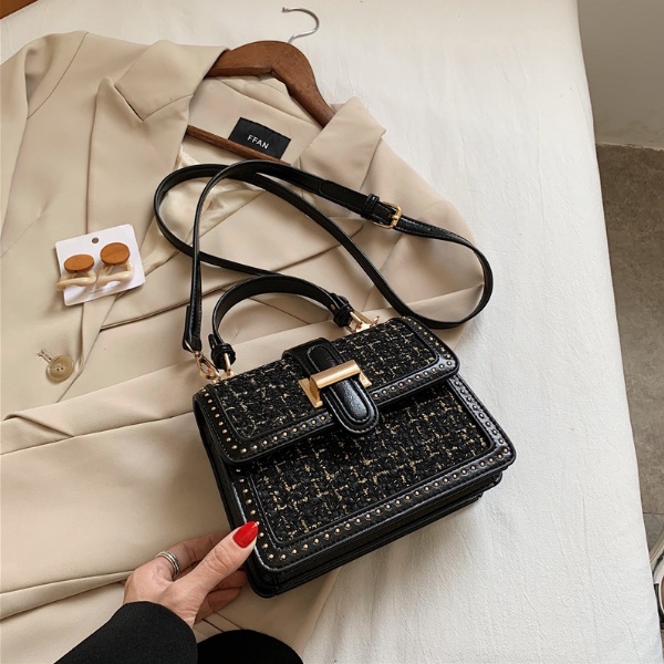 Túi Xách Nữ Đi Chơi, Đi Làm Đeo Chéo, Đeo Vai Phong Cách Phương Tây len dạ Cao Cấp TX030