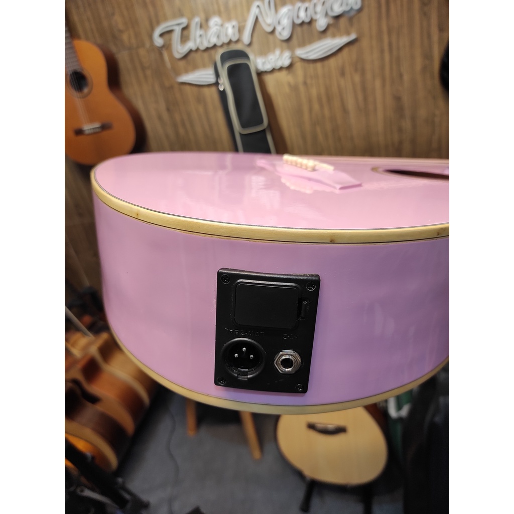 Guitar Màu Hồng T01H Gắn EQ LC5