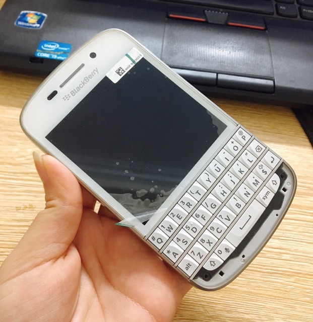 Bộ vỏ điện thoại blackberry q10 trắng