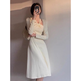 Đầm xoè dáng dài đan dây cổ thanh lịch
