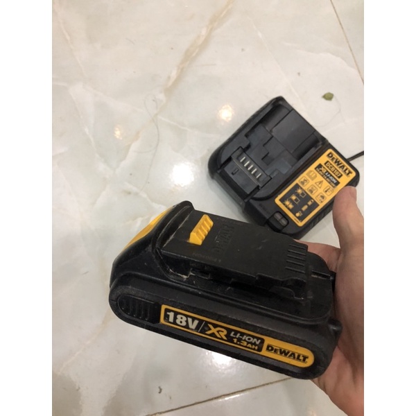 Pin dewalt 18v 1.3 ah