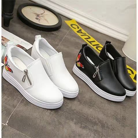 [Mã FAMAYWA2 giảm 10k đơn từ 50k] Giày nữ độn đế siêu hót hình thêu đẹp mã CM5 | BigBuy360 - bigbuy360.vn