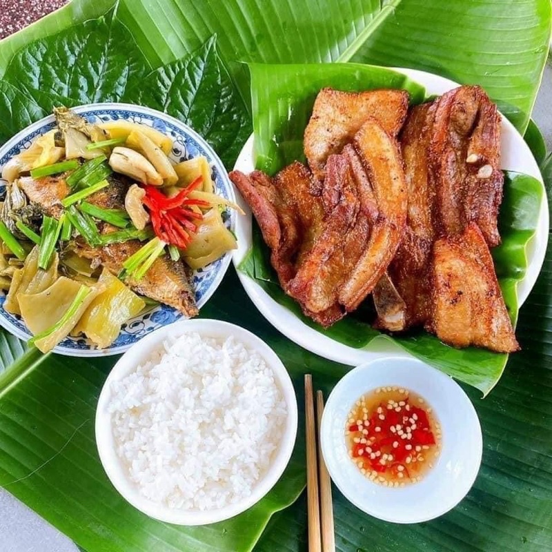 Ba rọi một nắng 1 khay 500gr