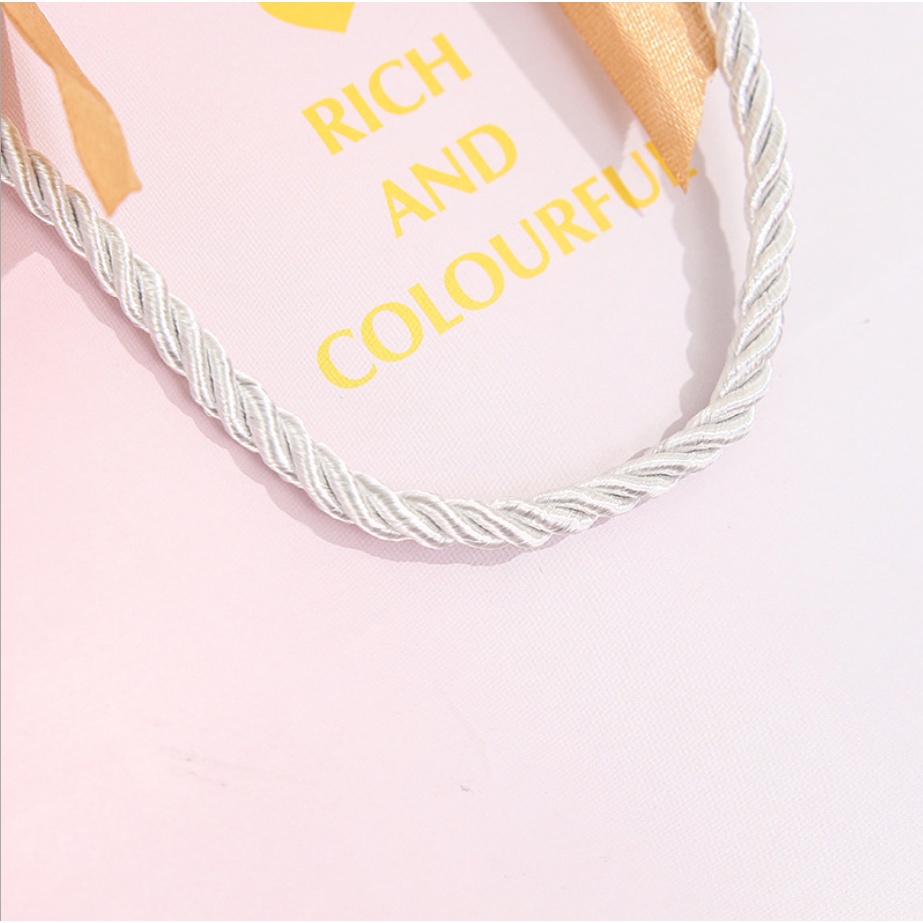 1 Túi Giấy Đựng Quà Thắt Nơ Xinh Xắn