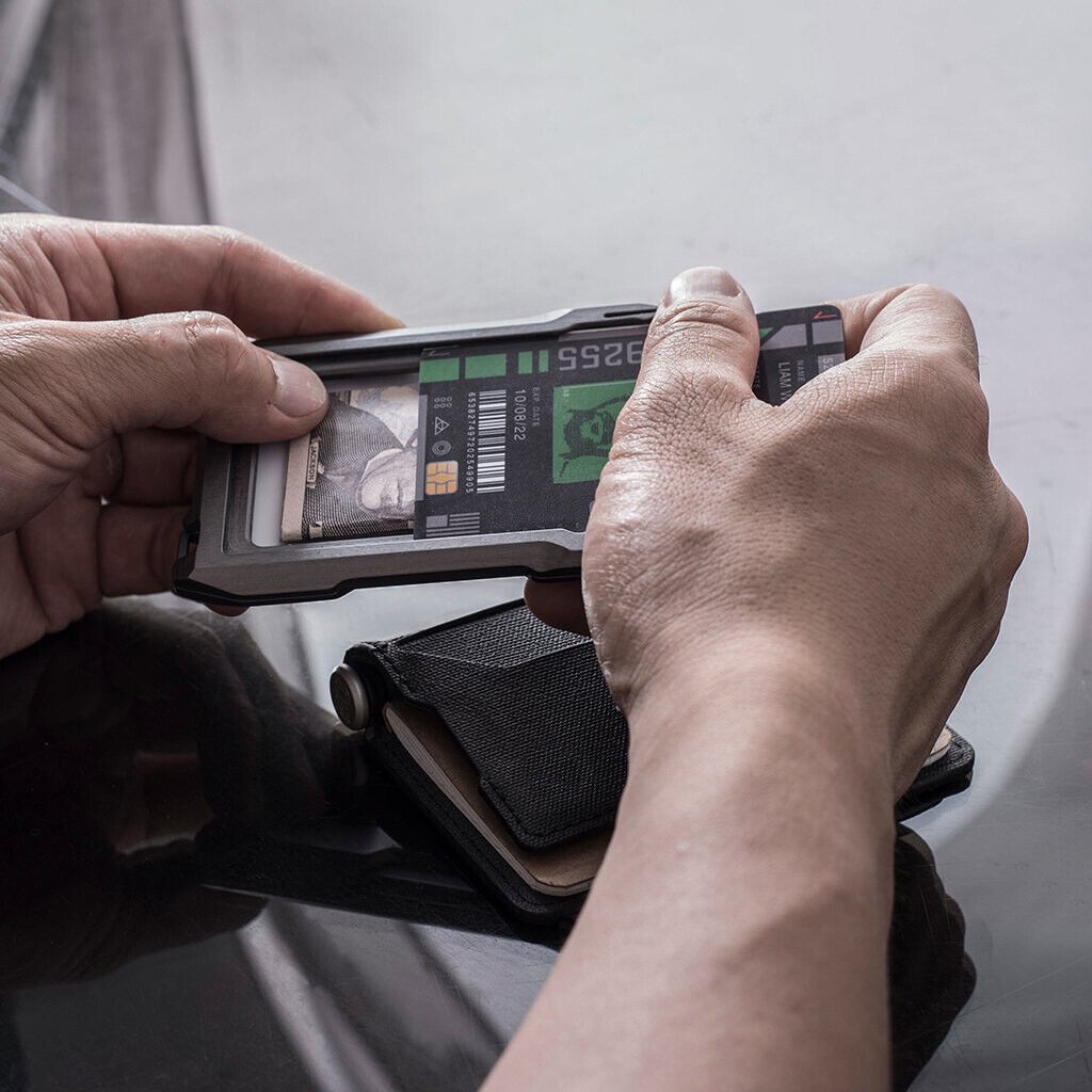 Kẹp Tiền Và Thẻ Tín Dụng Dành Cho Nam