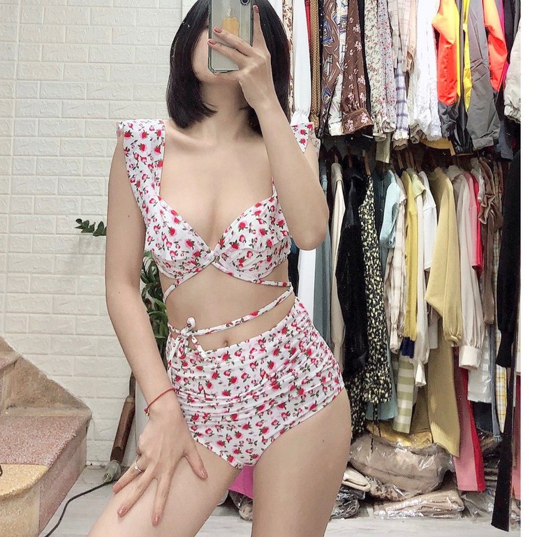 Đồ bơi, bikini hai cánh tiên 🏖️Freeship🏖️ nền trắng hoa hồng nhí mặc đi biển đi bơi đẹp Hà Nội