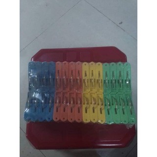 vỉ kẹp quần áo nhựa