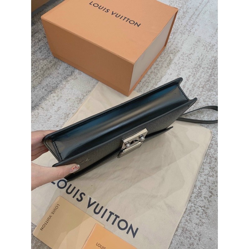 Túi M266-23 LV Thames dáng cặp mở nắp fullbox mịn ♥️