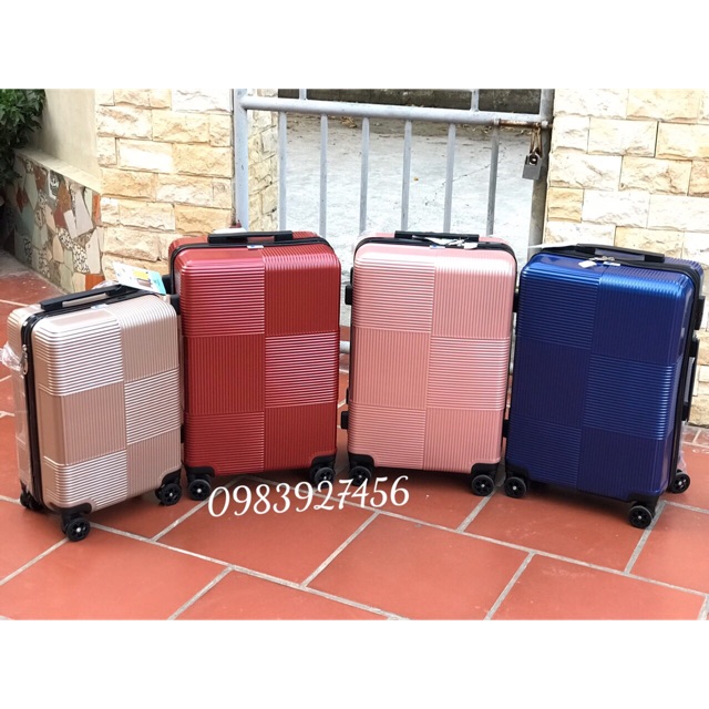 (RẺ VÔ ĐỊCH) vali chính hãng Hùng Phát size 20 và size 24, ảnh thật, hàng sẵn kho ạ