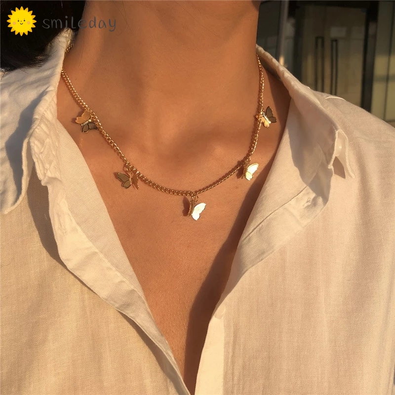 Dây chuyền đeo sát cổ Smileday mặt hình bướm màu vàng đồng thời trang cổ điển dành cho bạn nữ