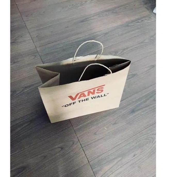 Túi Giấy Đựng Giày Vans Original 37x17 X 31