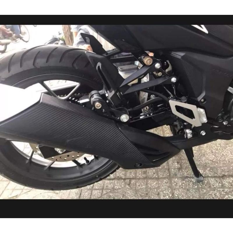Gác chân kiểu Z1000 gắn Winner v1 / Winner X