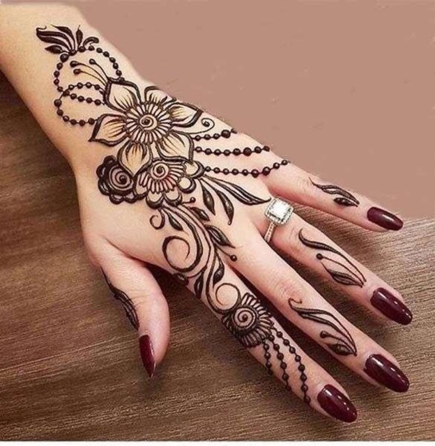 HENNA GOLECHA VỎ BẠC SALE MỰC ĐEN chính hãng india ( Tặng 6 khuôn vẽ)