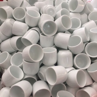 10 Chén trắng uống rượu