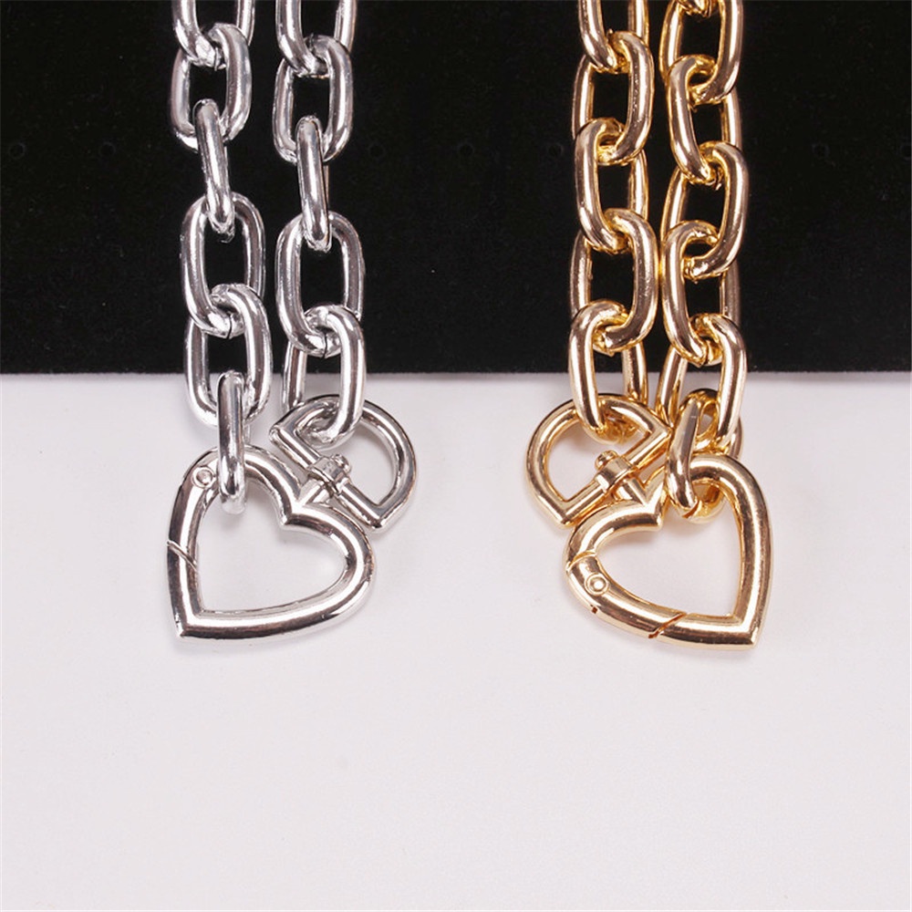 Vòng Cổ Choker Mặt Trái Tim Rỗng Phong Cách Punk Cho Nữ