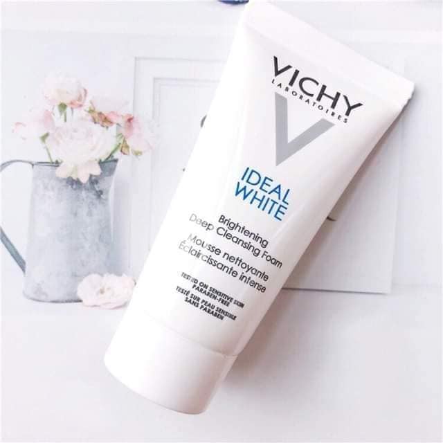 Sữa Rửa Mặt Tạo Bọt Dưỡng Trắng Da Vichy Ideal White Brightening Deep Cleansing Foam 100ml