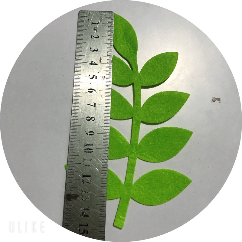 20 lá nỉ/xốp size 15cm