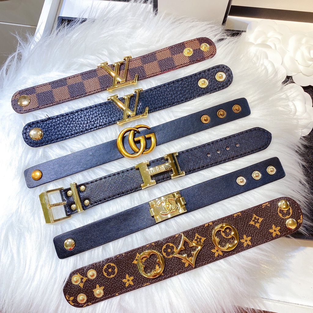 Vòng tay nữ dây da cao cấp Ròm House hoạ tiết và logo thương hiệu cao cấp - VTDBT01804