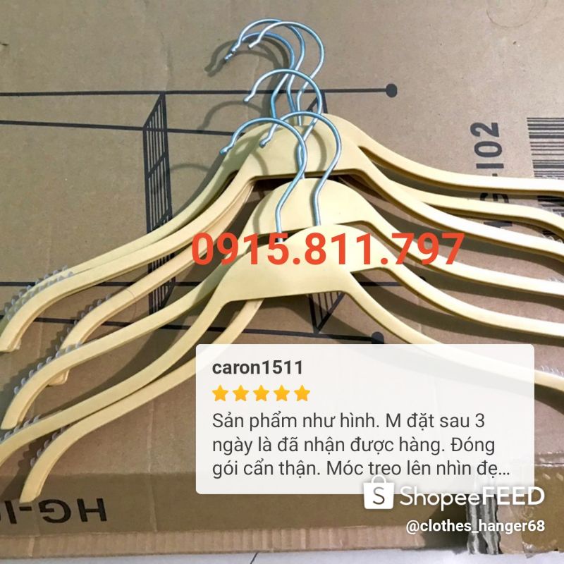 Móc treo quần áo,dáng tre vai đệm bằng nhựa dẻo êm - sản phẩm chuyên dùng cho shop người lớn và trẻ em