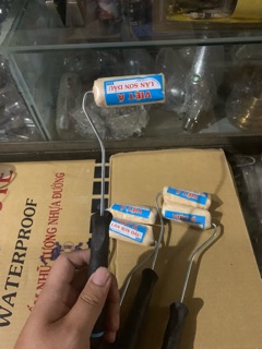 Lăn sơn dầu Việt Á 6cm
