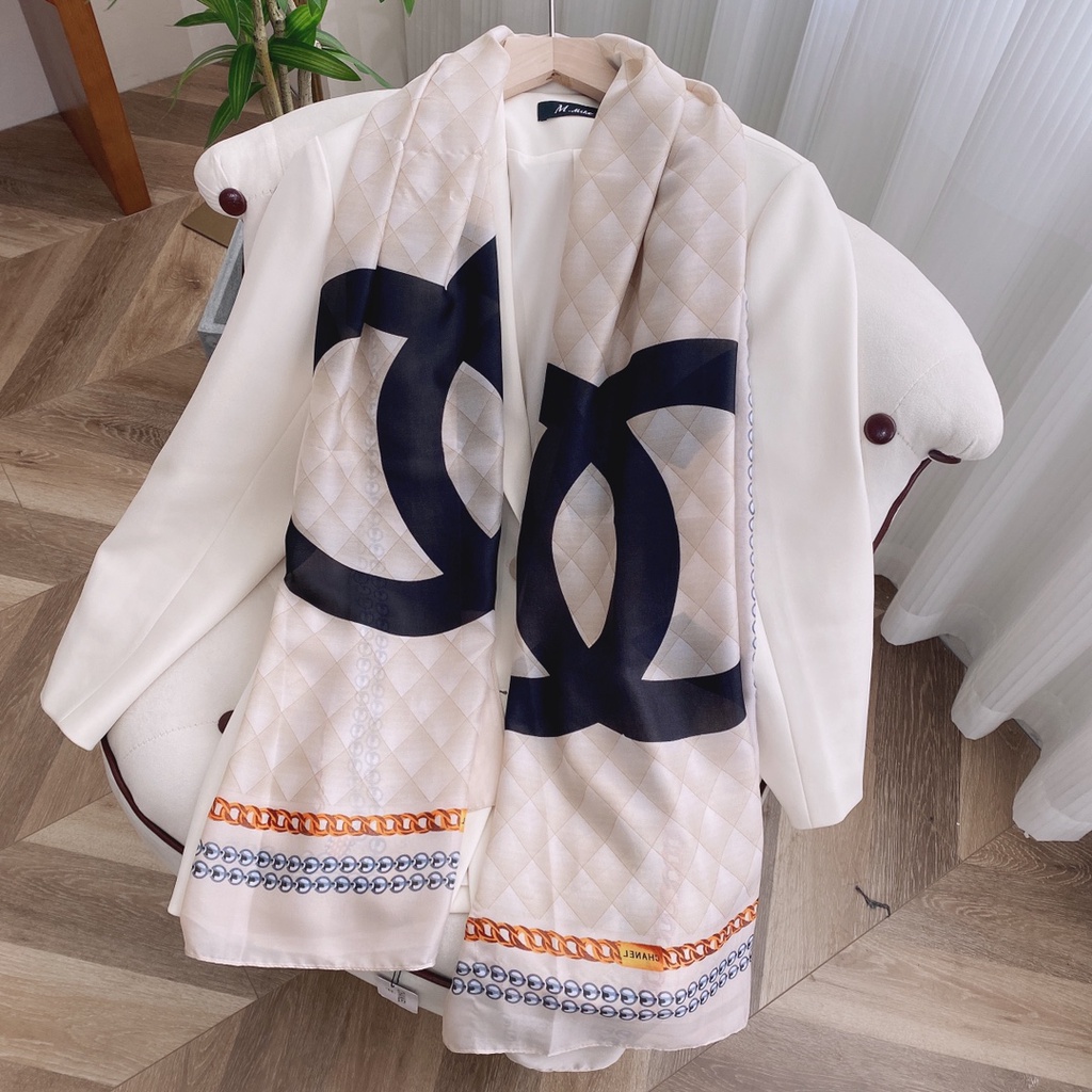 Khăn Quàng Cổ Chống Nắng Bằng Lụa In Chữ CC Thời Trang Mới 2022 Cho Nữ