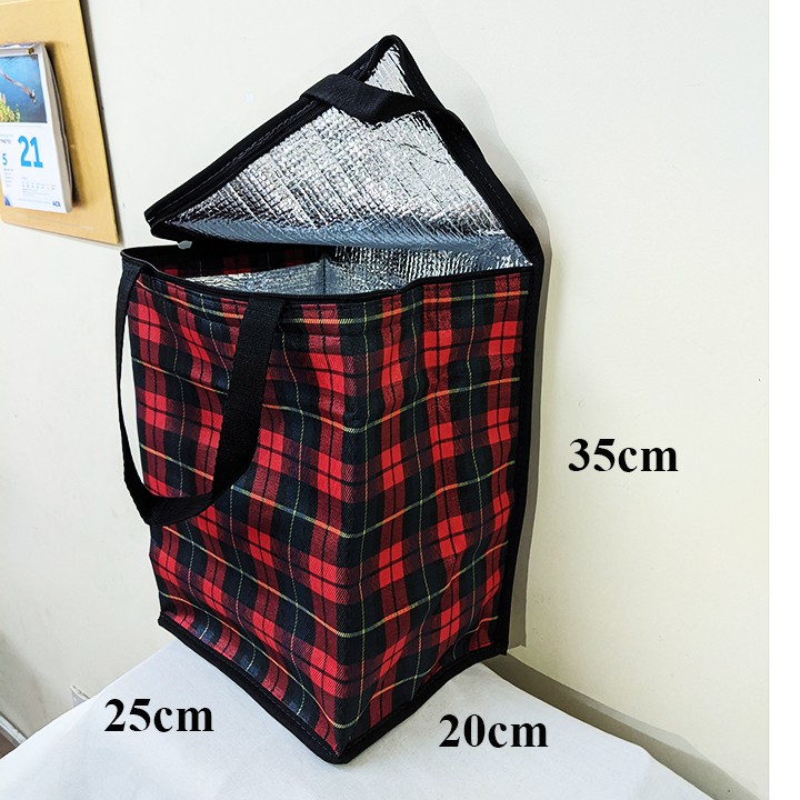Túi giữ nhiệt, túi giao hàng hình hộp đáy 25x20cm cao 35cm bên ngoài là vải bố ép simili. TX117