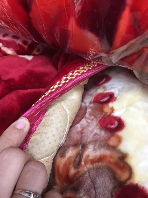 Thảm trải giường, sập nhung tuyết hàng nhập