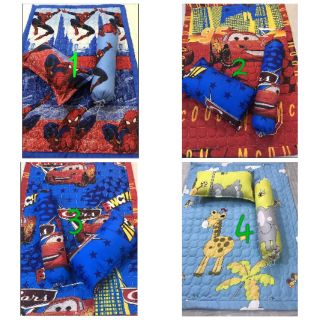 Set chăn gối cho bé đi học