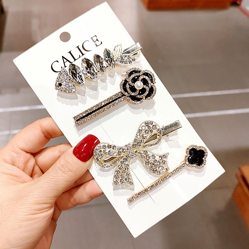 Kẹp tóc đính đá sang chảnh - UniLabel