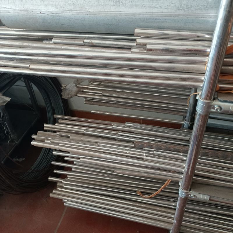 Ống inox 201 tròn 16mm dày 0.6li cắt sẵn 1m 1m2 1m5 làm khung treo quần áo