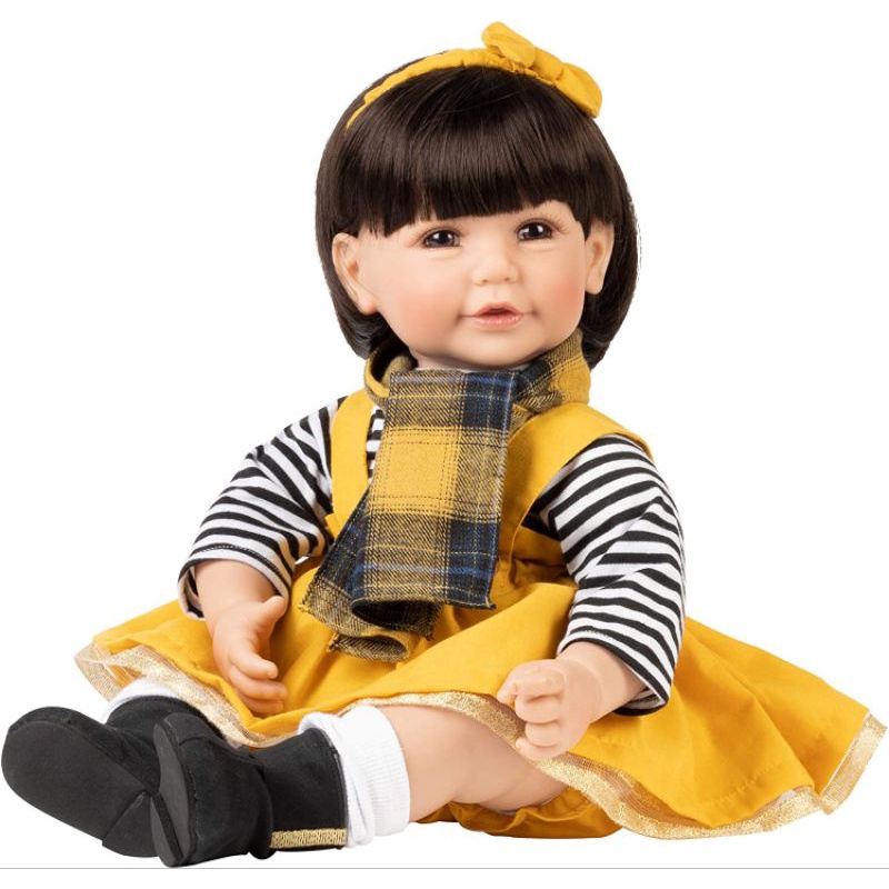 Búp bê em bé Adora