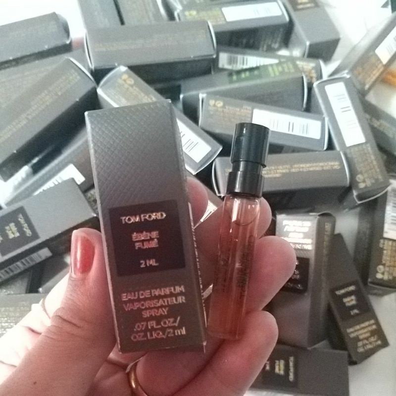 Nước hoa Vial Tom Ford Ebene Fume 2ml