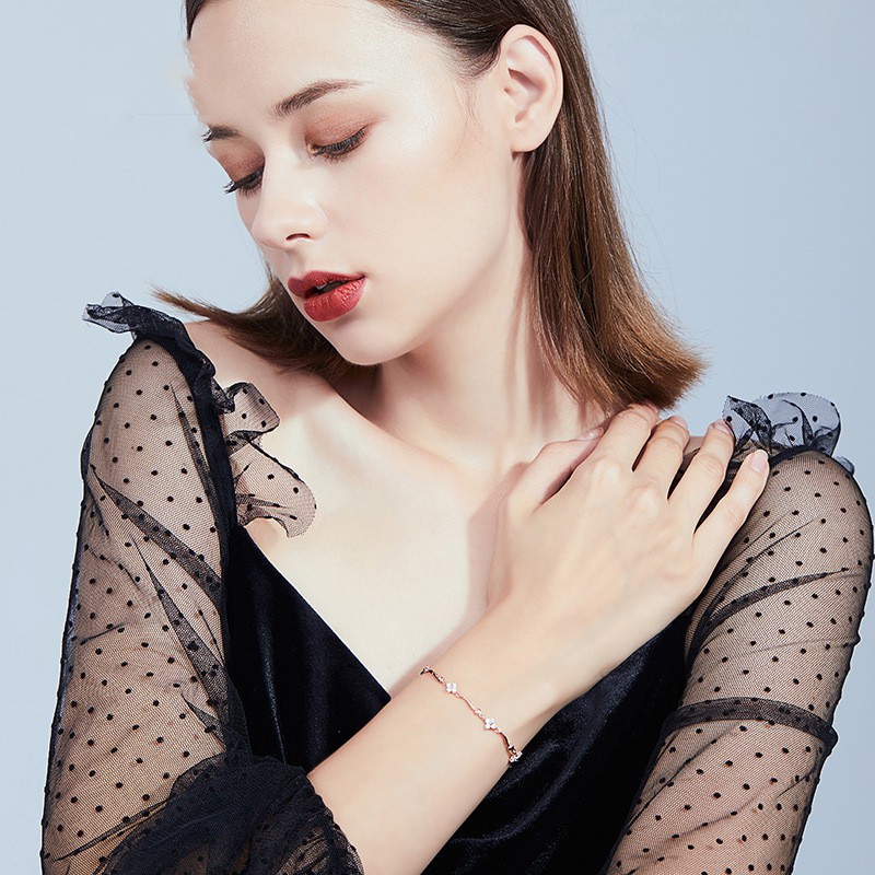 Lắc Tay Bạc Nữ - Cỏ Bốn Lá Đính Đá - Vòng Tay Bạc Sterling M.Lady Jewelry