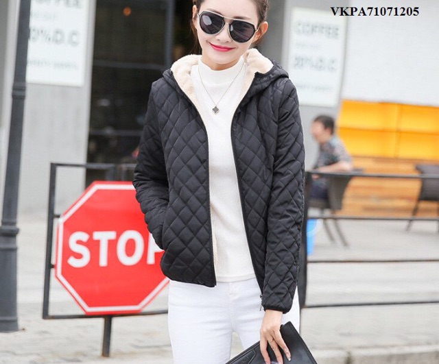 Áo khoác trần trám có lớp lót lông cho nữ