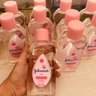 Dầu massa Johnson’s baby oil 200ml