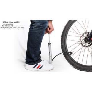 Bơm xe đạp mini Giant CCO-008A