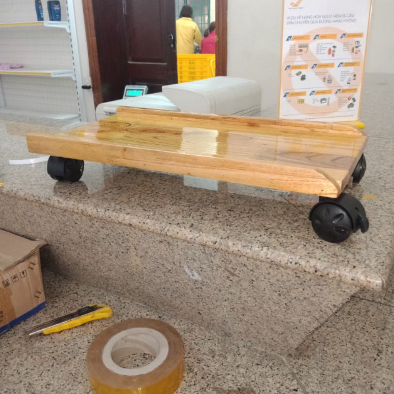 Kệ Để Thùng Máy Vi Tính Gỗ Thông Siêu Bền