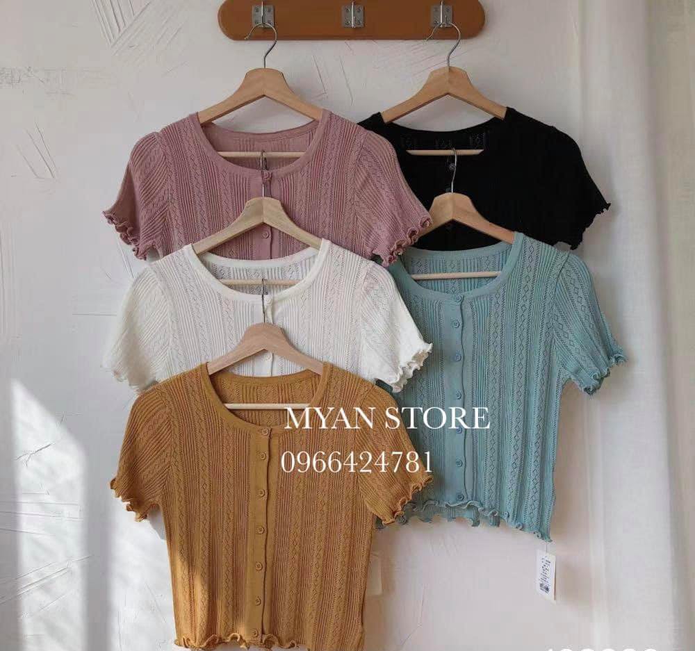 Áo len lỗ nhỏ cổ tròn xoăn viền tay A032102