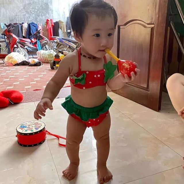 Bộ dâu tây cho bé