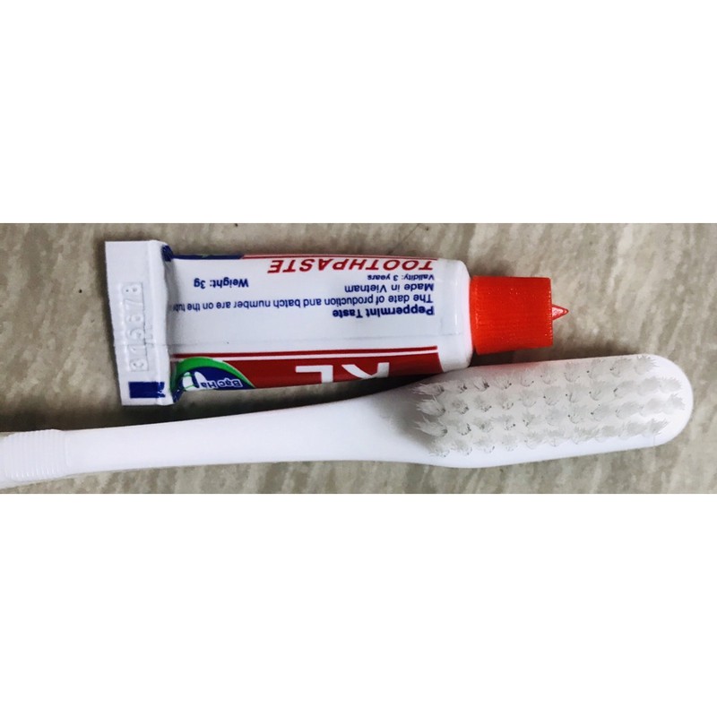 Bàn chảy đánh răng 42