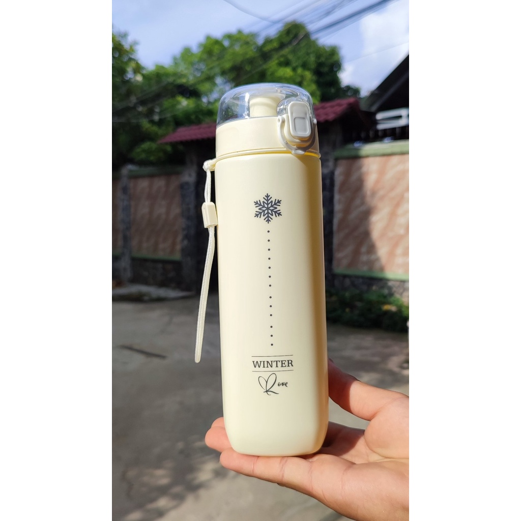 Bình nước thể thao Cao Cấp Winter 700ml