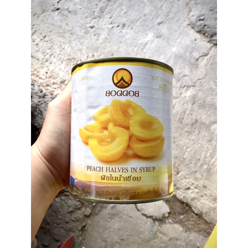 Đào ngâm thái lon 820gam