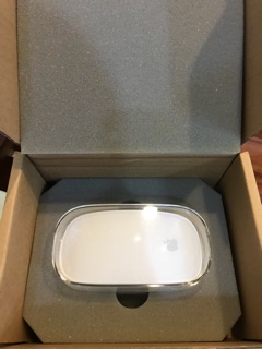 Chuột không dây Magic Mouse Apple